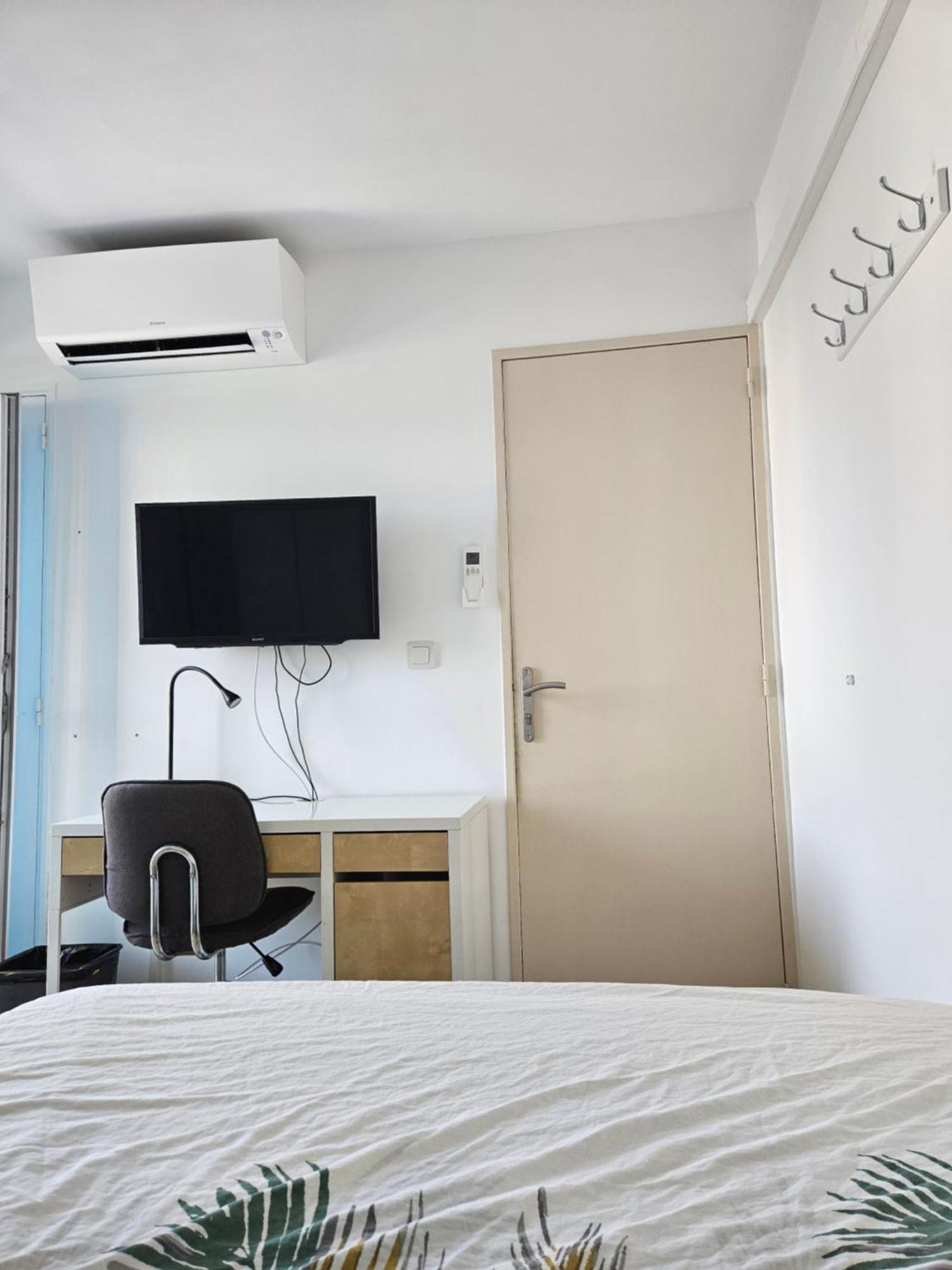Chambre En Colocation Fille, Proche Mer, Climatisation ตูลง ภายนอก รูปภาพ