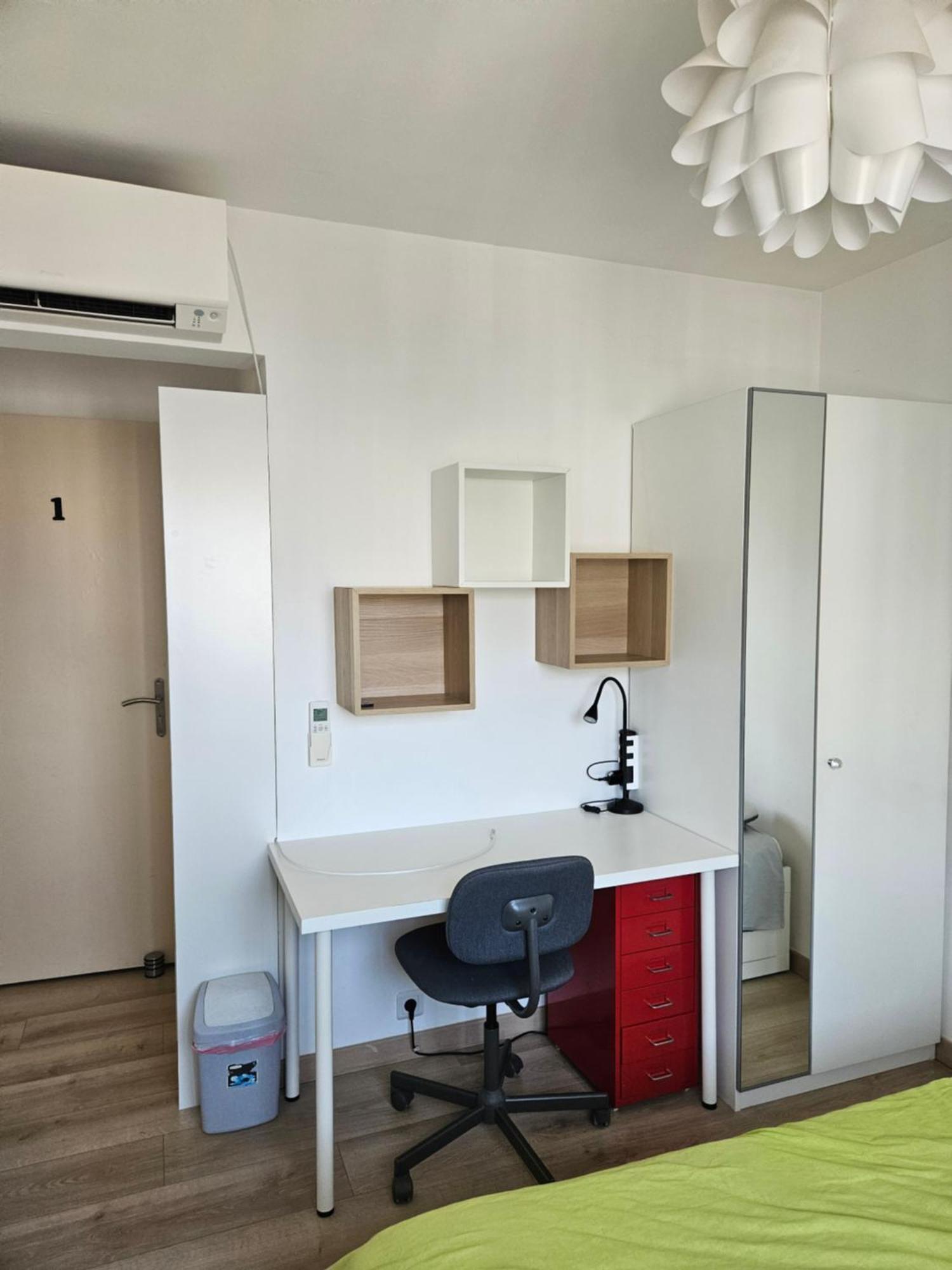 Chambre En Colocation Fille, Proche Mer, Climatisation ตูลง ภายนอก รูปภาพ